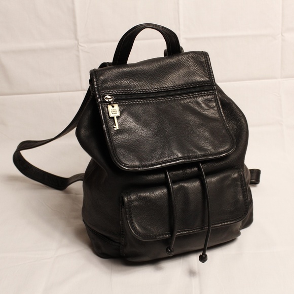 Fossil Handbags - Vintage Fossil 1954 Classic Leather Backpack 75082